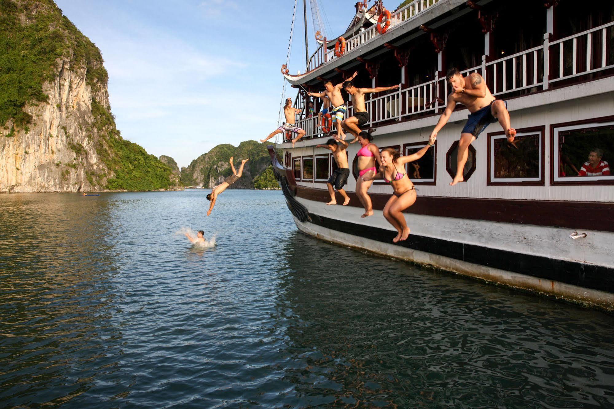 Royal Palace Cruise Ha Long Exterior foto